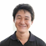 営業部 末廣
